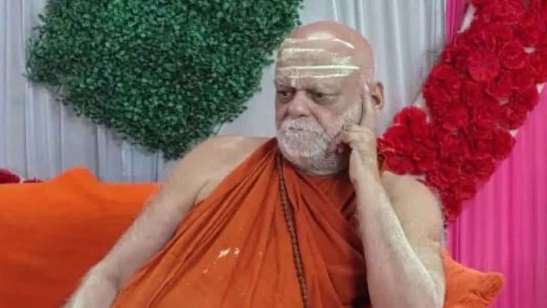 स्वामी निश्चलानंद ने हिंदुओं को सिर्फ अपने परिवार और आजीविका तक सीमित न रहने की सलाह दी और खालिस्तान के मुद्दे पर बड़ा बयान दिया।