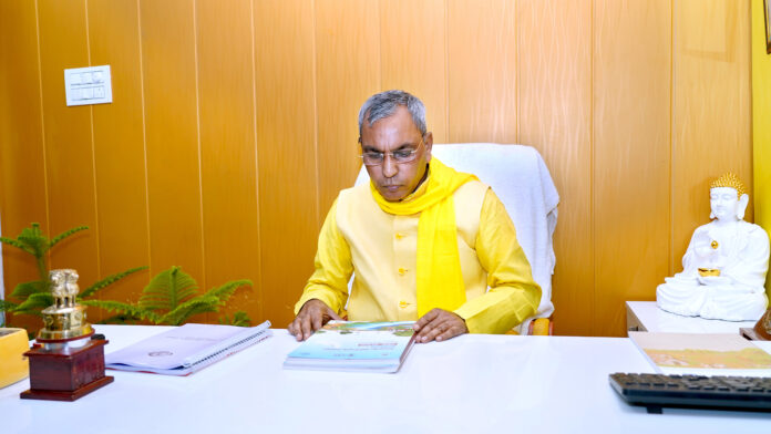 उत्तर प्रदेश के पंचायती राज मंत्री श्री ओम प्रकाश राजभर जी